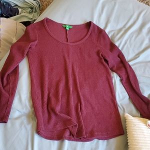 maroon long sleeve shirt
